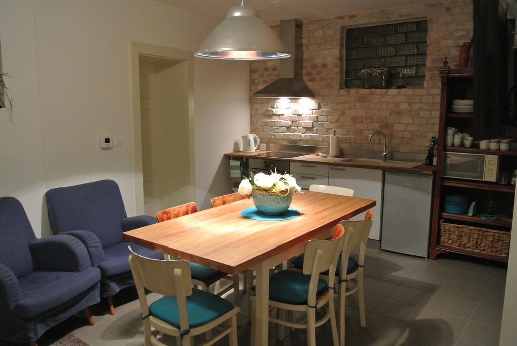 Apartman Ve Dvore Ratiskovice Room photo